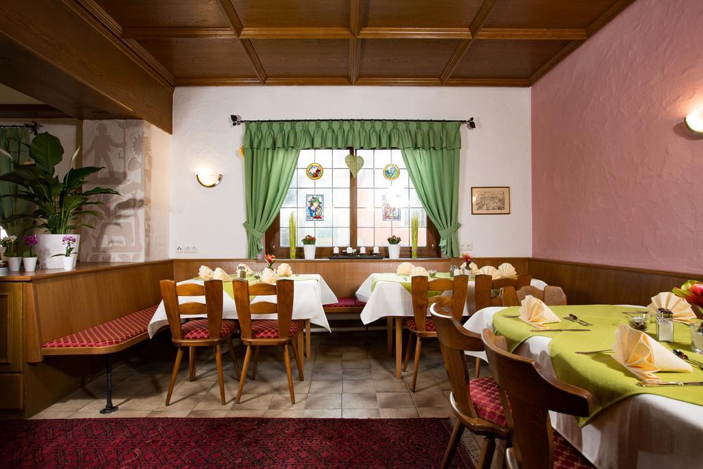 Gasthof Zum Lamm Hotel Garmisch-Partenkirchen Exterior photo